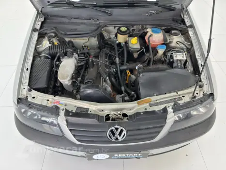 GOL 1.6 MI Power 8V G.III