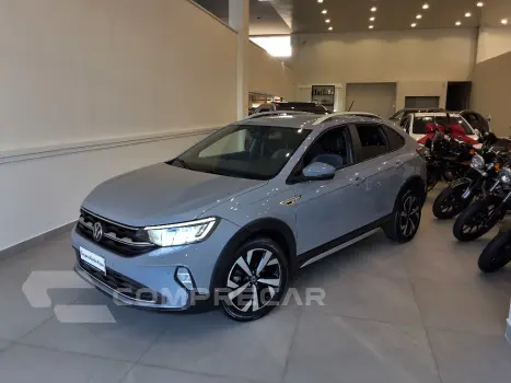 Volkswagen NIVUS 1.0 200 TSI TOTAL FLEX HIGHLINE AUTOMÁTICO 4 portas
