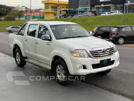 Hilux CD SRV 4x4 2.7 Flex 16V Aut.