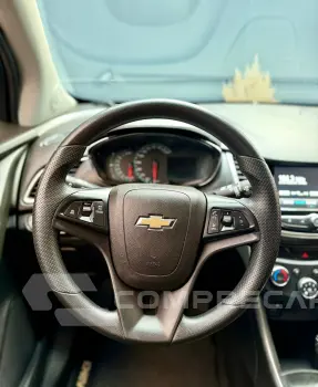 TRACKER 1.4 16V Turbo LT