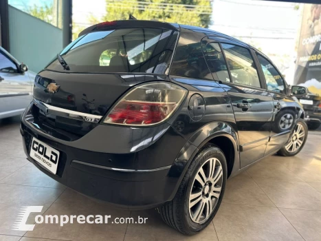 VECTRA 2.0 MPFI GT HATCH 8V FLEX 4P MANUAL