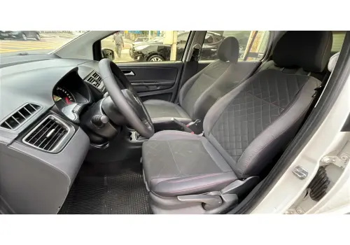 FOX 1.6 MI PRIME 8V FLEX 4P MANUAL