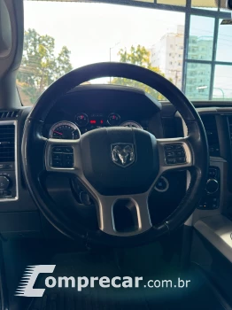 CLASSIC LARAMIE 5.7 CD V8 4X4 Aut.
