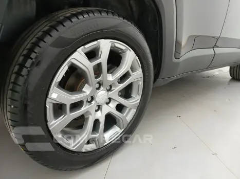RENEGADE 1.3 T270 TURBO FLEX LONGITUDE AT6