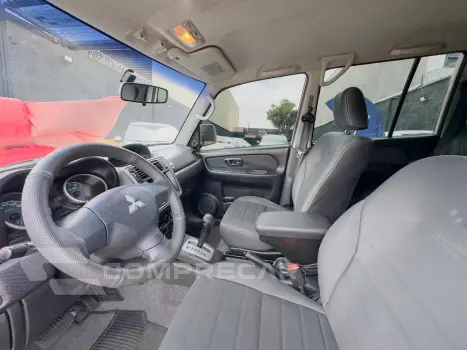 Pajero TR4 2.0 16V 4P FLEX AUTOMÁTICO