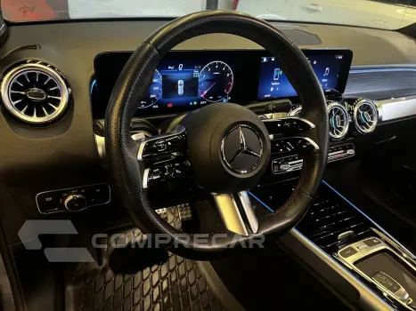 GLB 220 2.0 16V 4P MHEV AMG LINE 4MATIC DCT AUTOMÁTICO