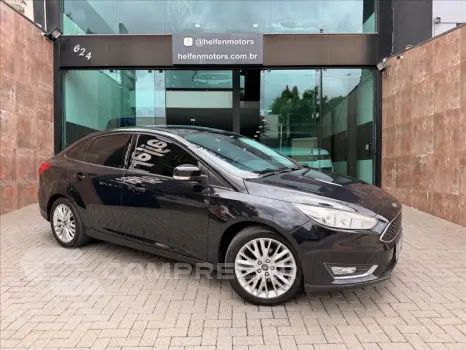 FOCUS 2.0 SE Fastback 16V