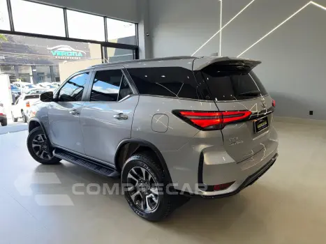 Hilux SW4 SRX platinum