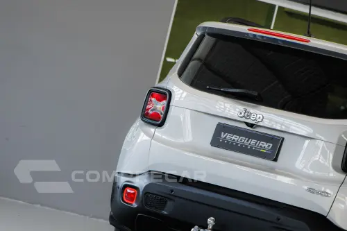 RENEGADE 1.8 16V Longitude