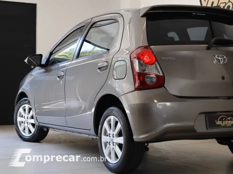 ETIOS 1.5 X Plus 16V