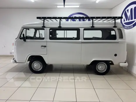KOMBI 1.4 MI STD LOTAÇÃO 8V FLEX 3P MANUAL