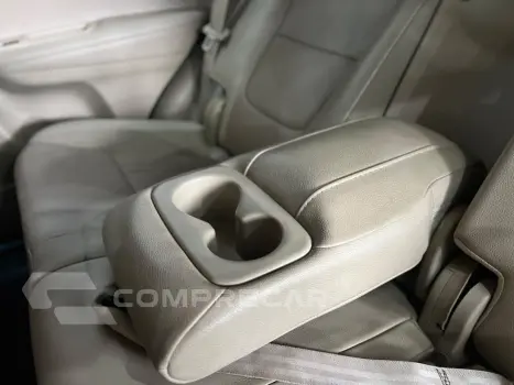 SORENTO 2.4 16V GASOLINA EX AUTOMÁTICO