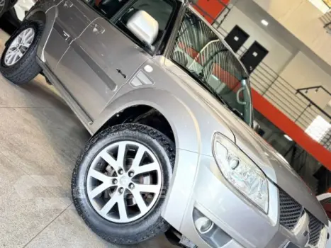 PAJERO TR4 - 2.0 4X4 16V 140CV 4P AUTOMÁTICO