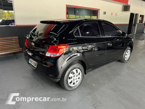 Onix Hatch 1.0 4P FLEX LT