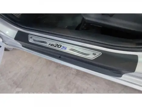 HB20S - 1.6 PREMIUM 16V 4P AUTOMÁTICO
