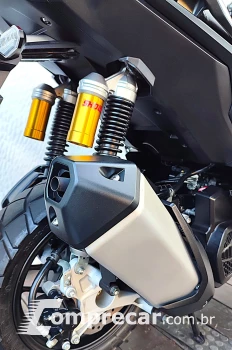 HONDA ADV 150