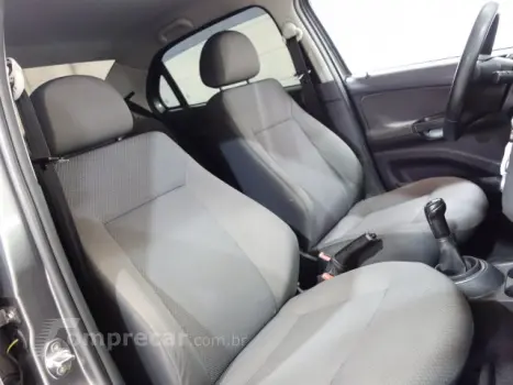 VOYAGE - 1.6 MI 8V 4P MANUAL