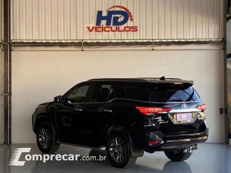 HILUX SWSRXA4FD