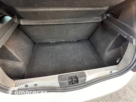SANDERO 1.6 Expression 8V Hi-torque