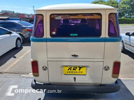 KOMBI 1.6 MI STD Escolar 8V