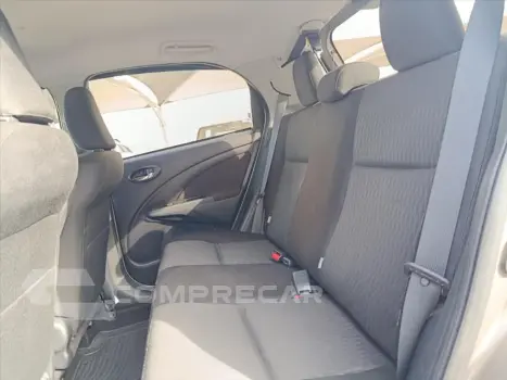 ETIOS 1.5 XS 16V FLEX 4P AUTOMÁTICO
