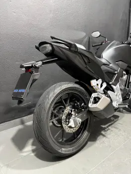 CB 300 F TWISTER CBS