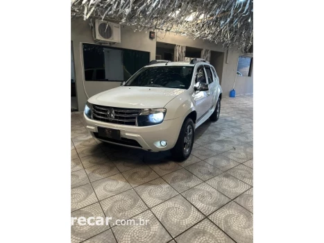 Renault DUSTER 1.6 TECH ROAD 4X2 16V FLEX 4P MANUAL 5 portas