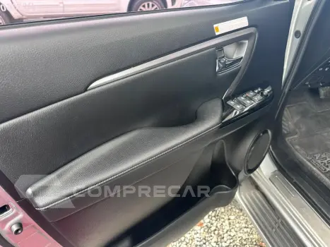 HILUX SW4 2.8 SRX 4X4 16V Turbo Intercooler