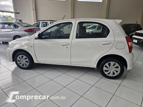 Etios Hatch 1.3 16V 4P FLEX X AUTOMÁTICO