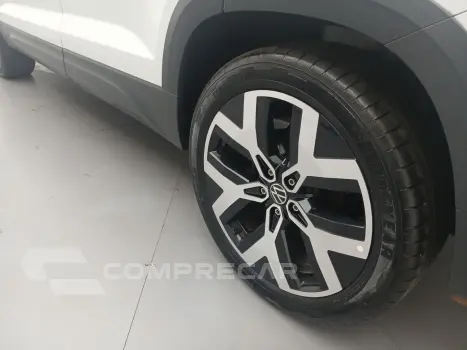 TAOS 1.4 250 TSI TOTAL FLEX HIGHLINE AUTOMÁTICO