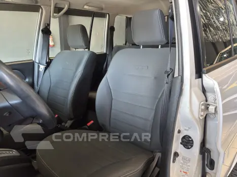 PAJERO TR4 2.0 4X2 16V 140CV FLEX 4P AUTOMÁTICO