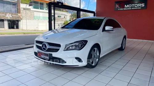 MERCEDES-BENZ CLA 180 1.6 CGI 7G-DCT