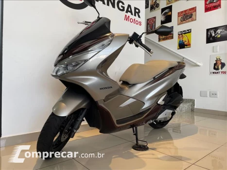 PCX DLX