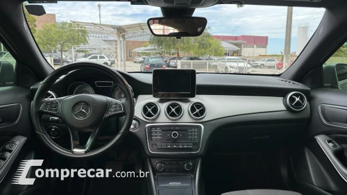 Mercedes-Benz GLA 200 1.6 16V 4P CGI ADVANCE TURBO AUTOMÁTICO 4 portas