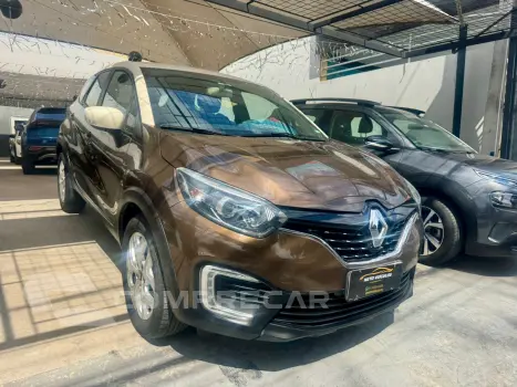 Renault CAPTUR 1.6 16V SCE Life 4 portas