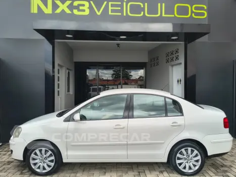 POLO SEDAN 1.6 MI 8V FLEX 4P MANUAL