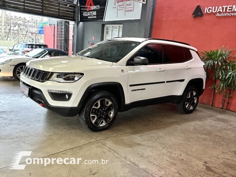 COMPASS 2.0 16V DIESEL TRAILHAWK 4X4 AUTOMÁTICO