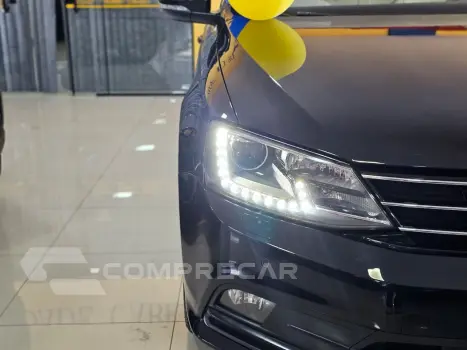 JETTA Highline 2.0 TSI 16V 4p Tiptronic