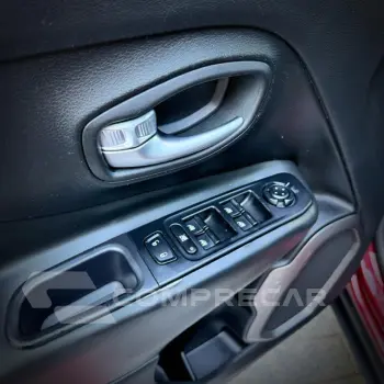 RENEGADE 1.8 16V Limited