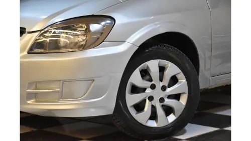 CELTA - 1.0 MPFI LT 8V 4P MANUAL