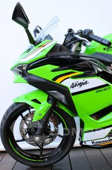KAWASAKI NINJA 500 SE