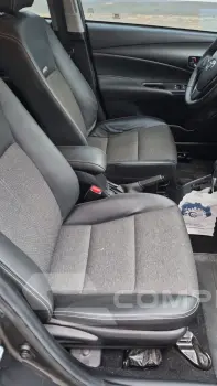 YARIS 1.5 16V Sedan XS Connect