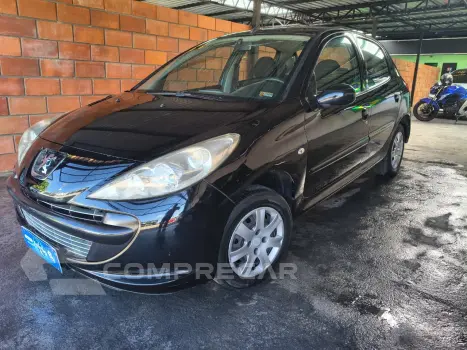 PEUGEOT 207 1.4 XR 8V 4 portas