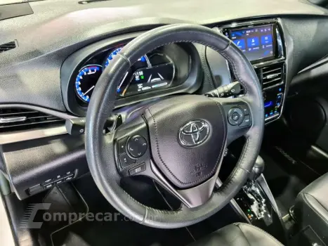 YARIS 1.5 16V FLEX XLS CONNECT MULTIDRIVE