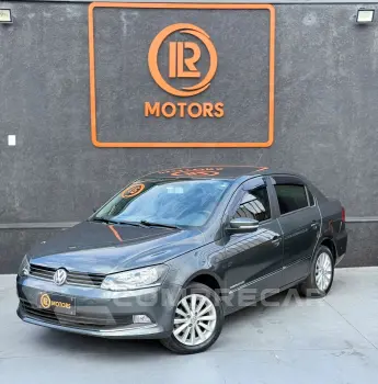 Volkswagen VOYAGE 1.6 MI Comfortline 8V 4 portas