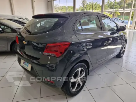 Onix Hatch 1.4 4P FLEX LTZ