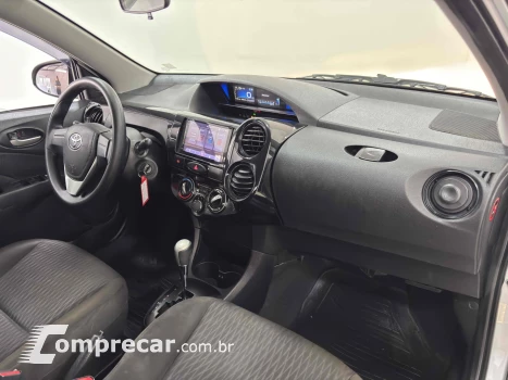 ETIOS 1.5 X PLUS SEDAN 16V FLEX 4P AUTOMÁTICO