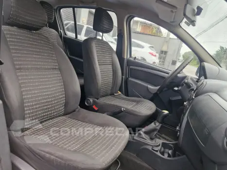 SANDERO 1.0 EXPRESSION 16V FLEX 4P MANUAL