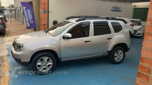 DUSTER 16 E CVT