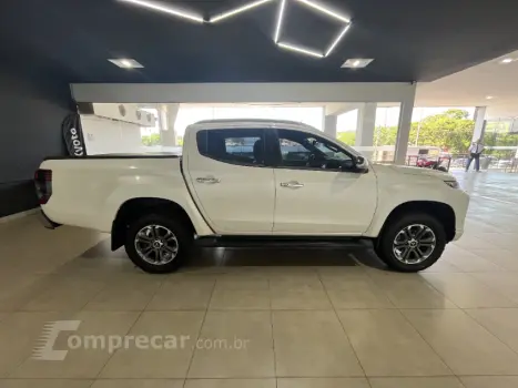 L200 TRITON 2.4 16V Turbo Sport Hpe-s CD 4X4